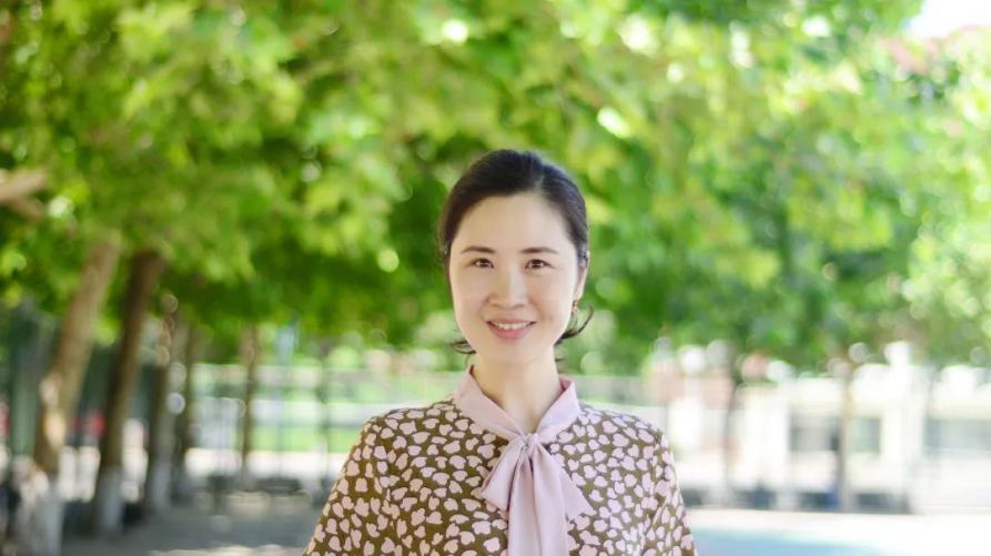 北京这7位*神教女**师：手握博士学位，获优秀教学奖，任职同所高校！