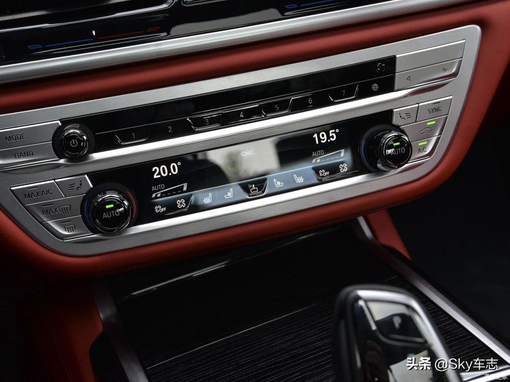 宝马是如何体现舒适性的,宝马注重操控还是舒适