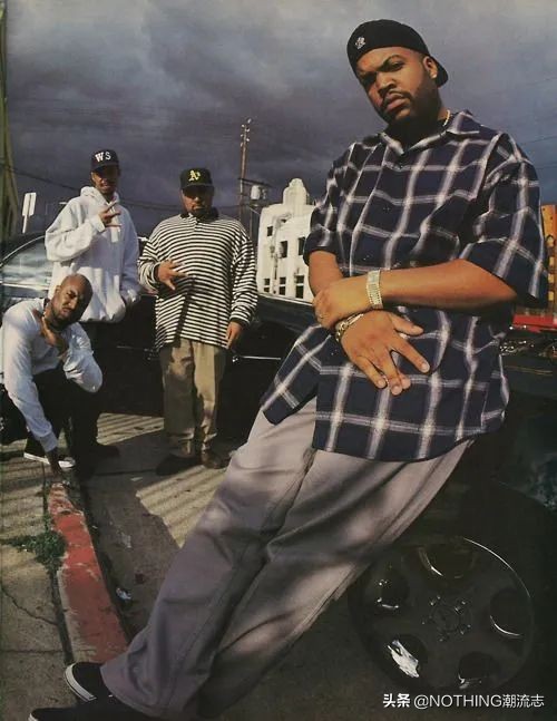 美国为什么喜欢抢潮牌,美国暴徒抢劫