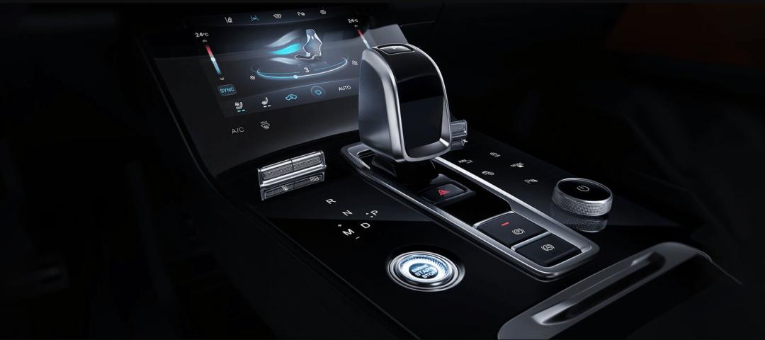 售价15.79万起奇瑞瑞虎8,2.0款瑞虎8plus预售价格