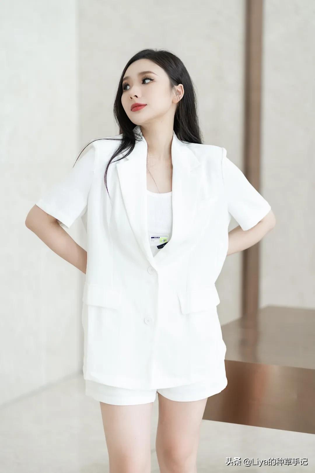 130斤胖mm穿衣搭配夏天,夏季又黑又胖的女生怎么穿搭