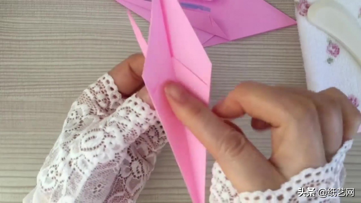 diy手工千纸鹤,diy千纸鹤挂件详细教程