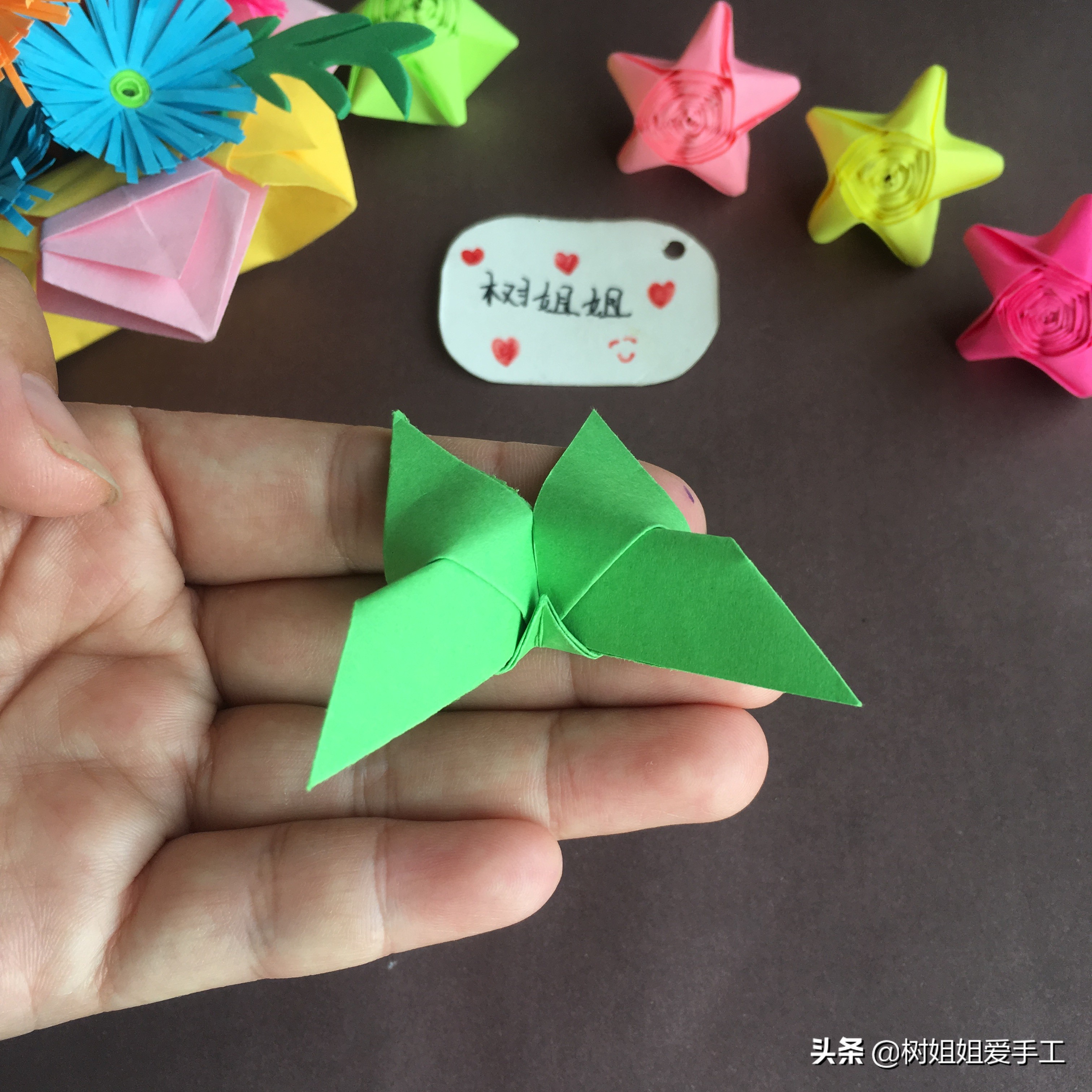 正方形纸折纸视频折蝴蝶书签,蝴蝶折纸怎么折