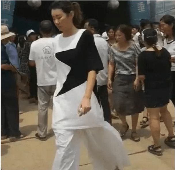 鐜嬪疂寮哄拰鍐竻鍦ㄤ竴璧峰涔呬簡,鐜嬪疂寮轰笌鍐竻鎰熸儏