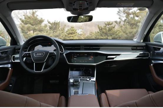 奥迪a6l试驾视频2020款55tfsi,2022款奥迪A6L汽车测评