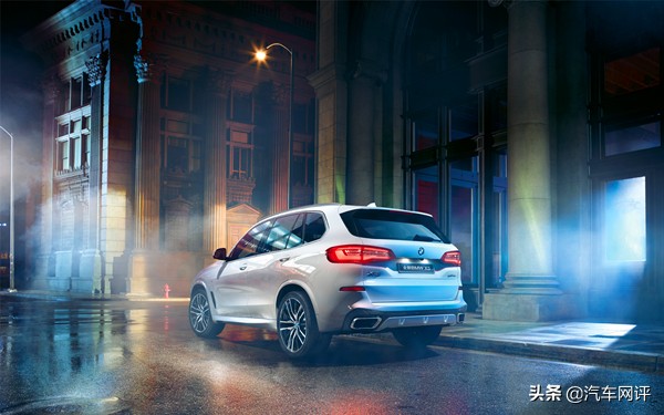 豪华suv对比测试宝马x5,性能优秀驾趣十足的宝马x5