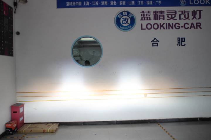 雪铁龙c6卤素灯改led灯效果,雪铁龙c6卤素灯改led灯