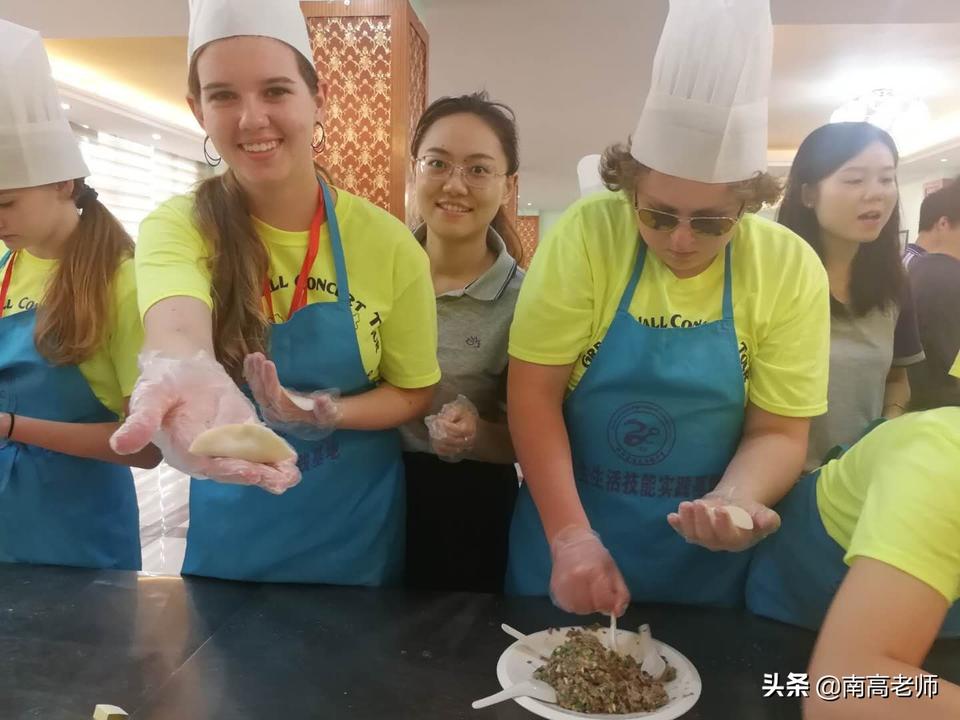 美国学生眼中的清华北大,南充一中与南充高中的区别