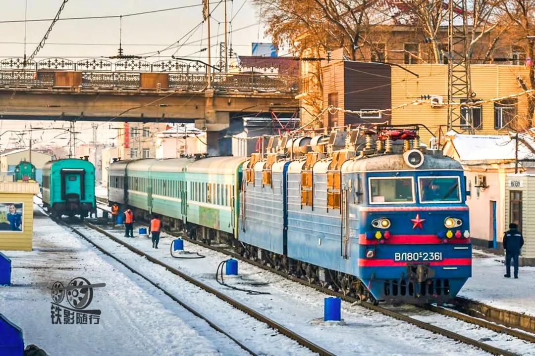 铁影｜走向中亚