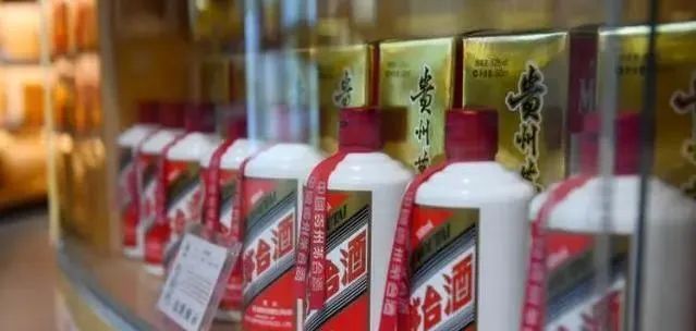 这几款“粮食酒”给真正懂酒的人，入口醇香好喝不贵，待客倍有面