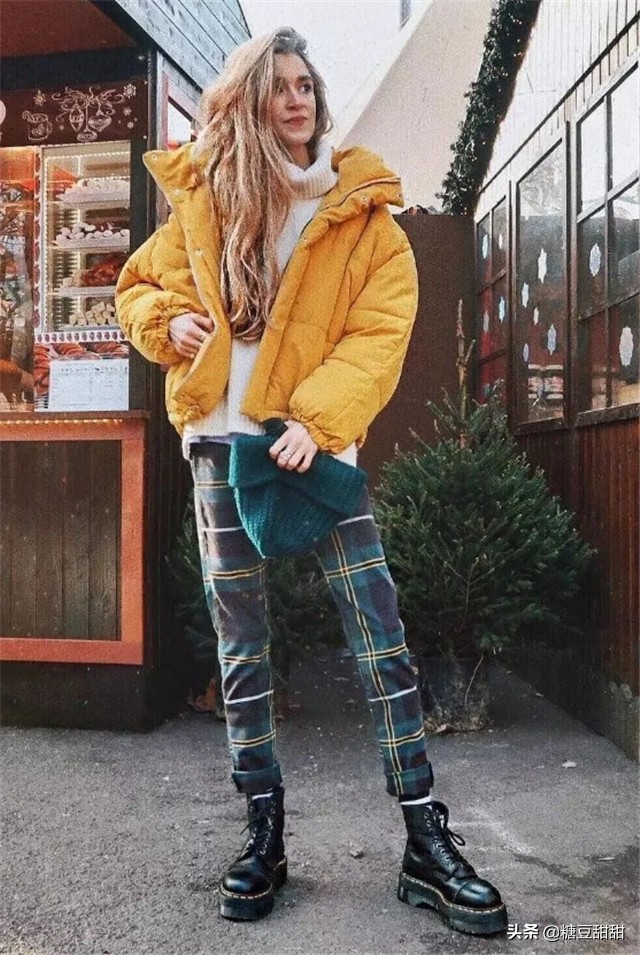 冬天穿大衣搭什么鞋好看,适合冬天搭大衣的单鞋