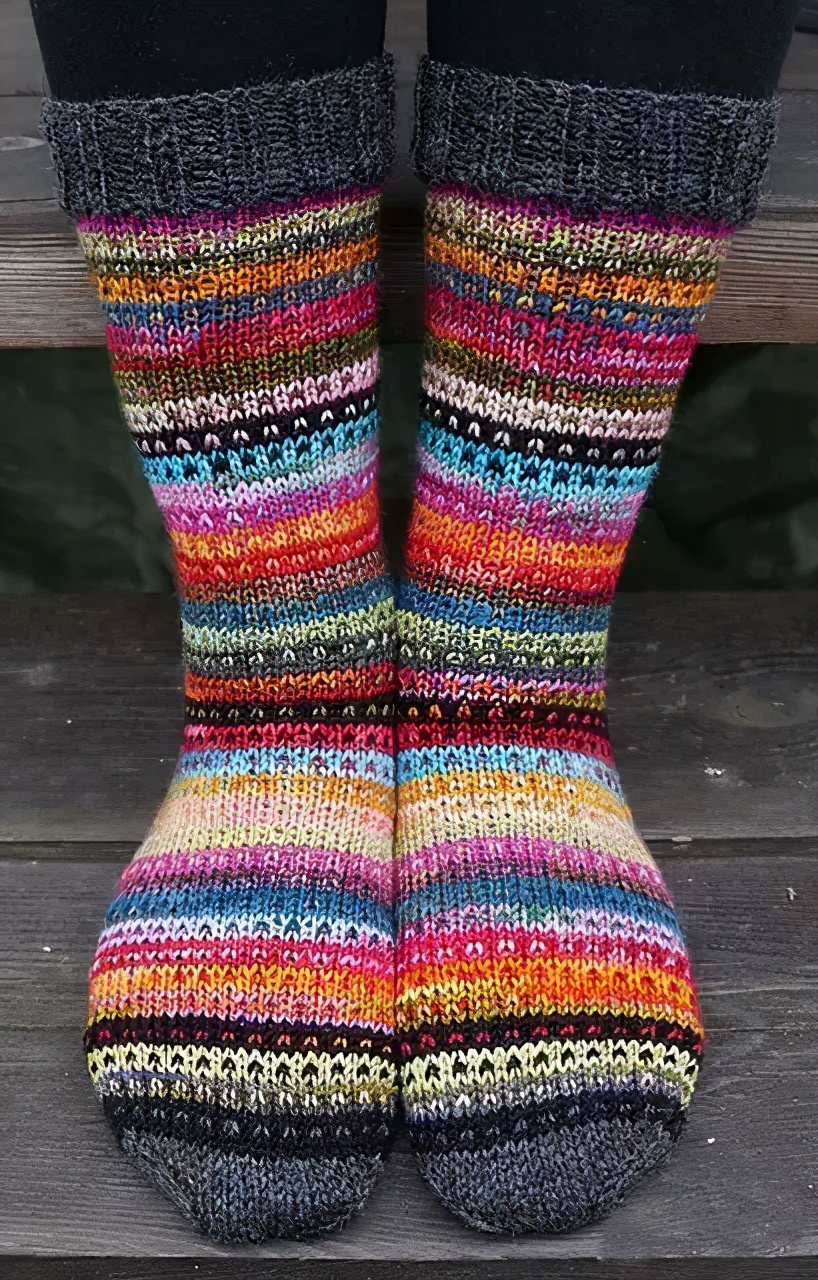 自己织的毛线袜,在家穿的毛线袜怎么织