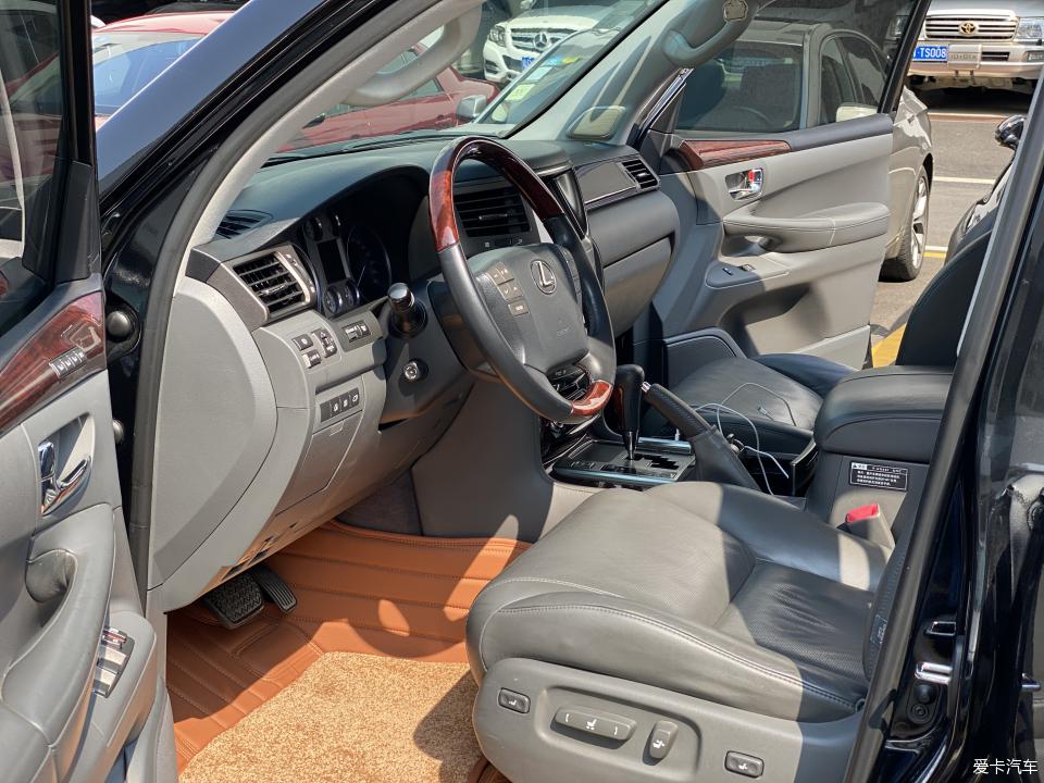 普拉多提车真实感受,男人都爱suv