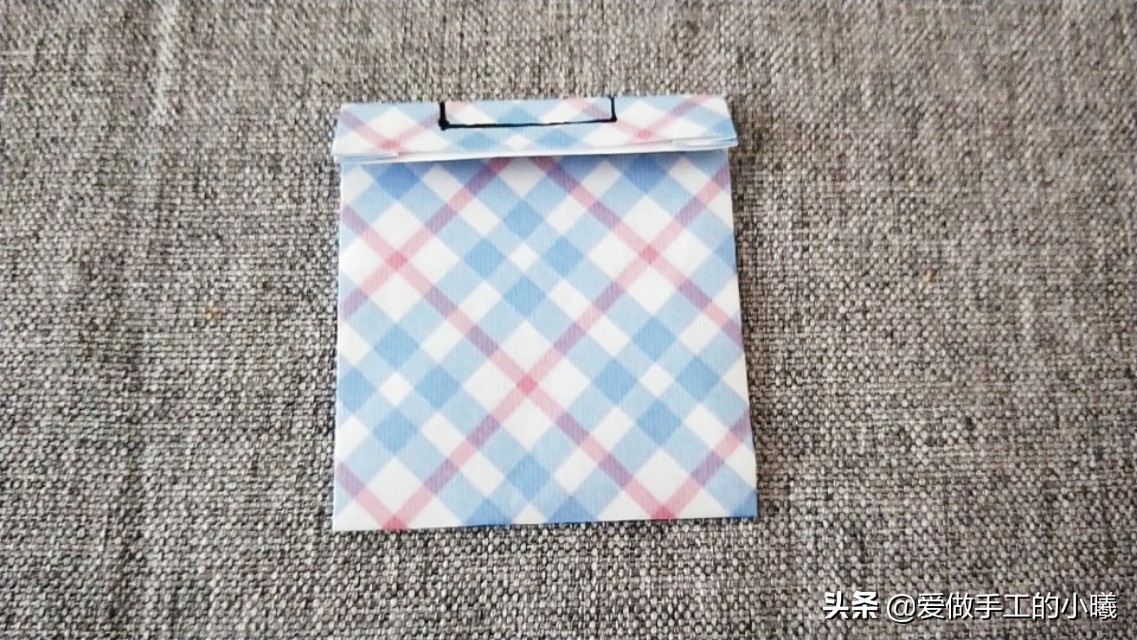 纸袋玩偶手工折纸制作教程,纸袋树叶小人怎么折纸教程