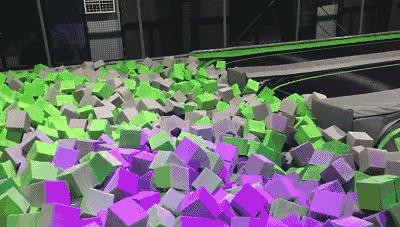 蹦床运动馆团购,阜阳人人汇运动蹦床馆