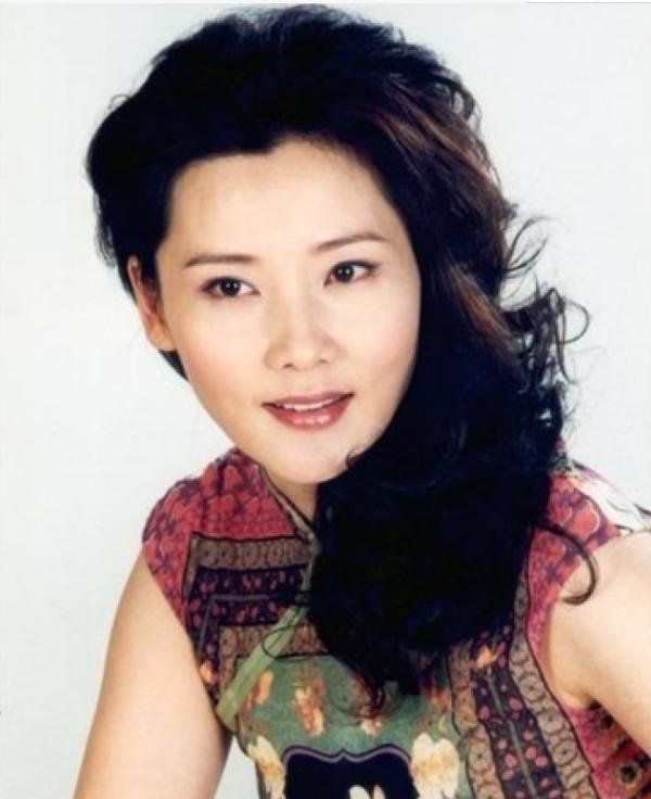 这6位女星个个美若天仙,杨幂眼神坚定有神认真迷人