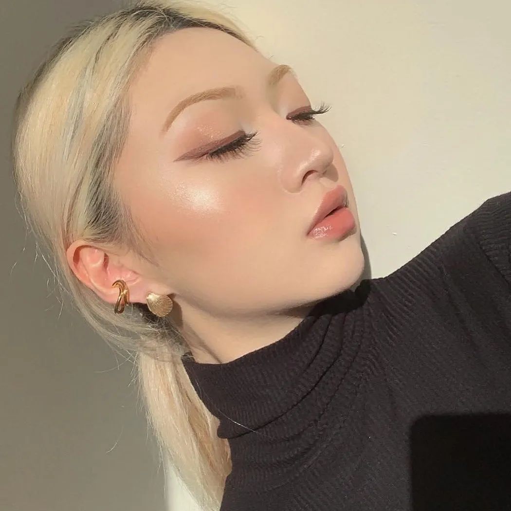 大牌彩妆官方正品店铺推荐,好用又平价的彩妆旗舰店