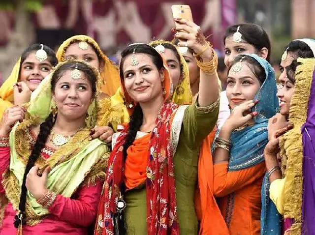 甘地之后,再无甘地,被撕裂的印度也再没愈合过