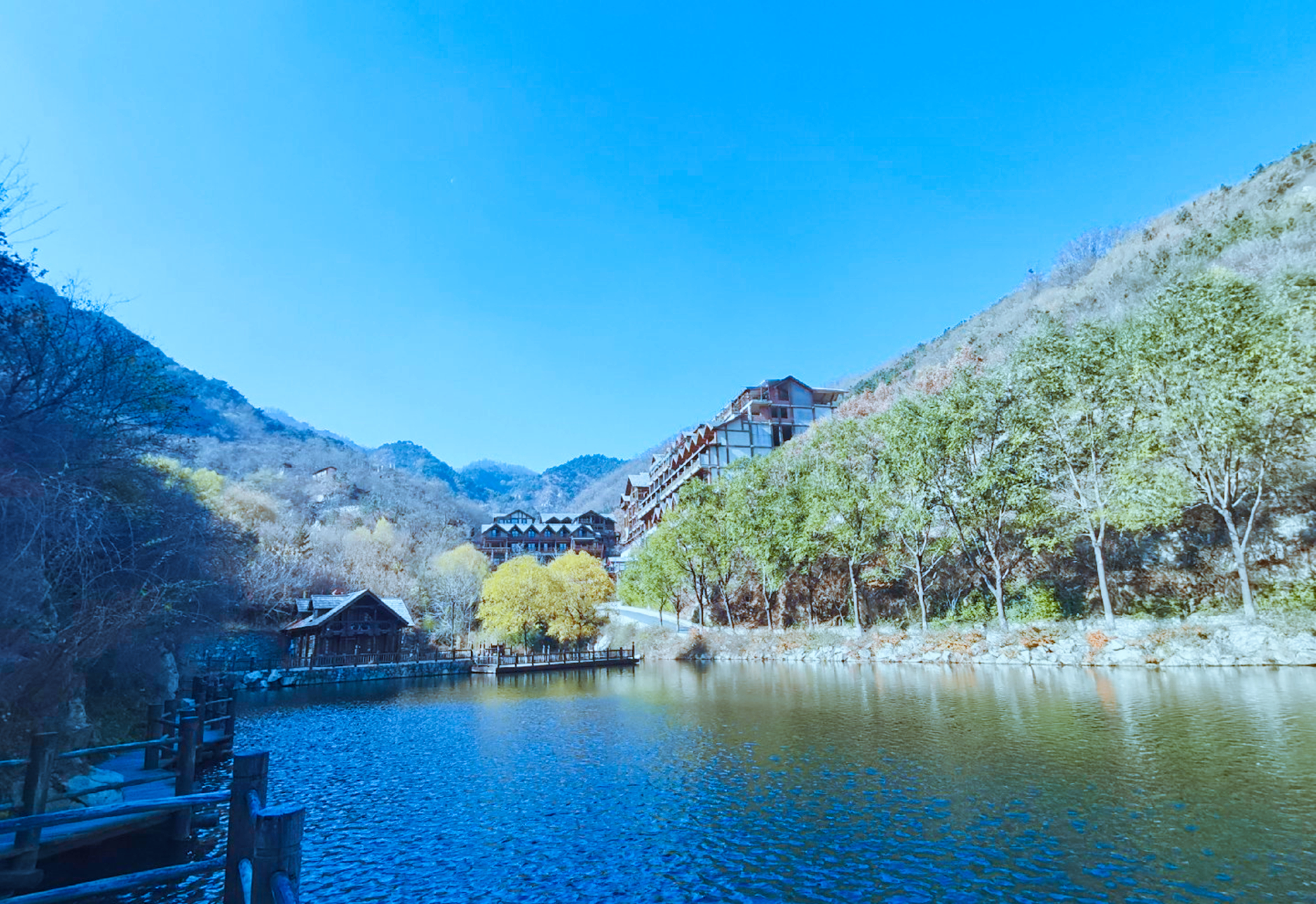 山东一票通游玩的景点,山东一景区一次接待千团十万人次