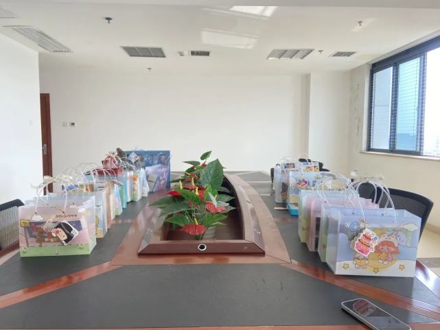 如何增强教师的幸福感,如何提高教师职业幸福感讲座