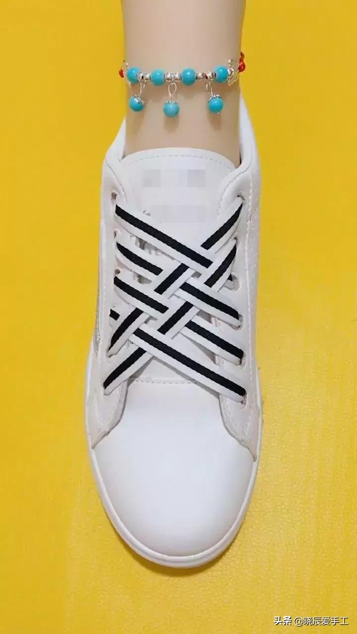还在用老方法系鞋带吗？用这些方法，美上一百倍