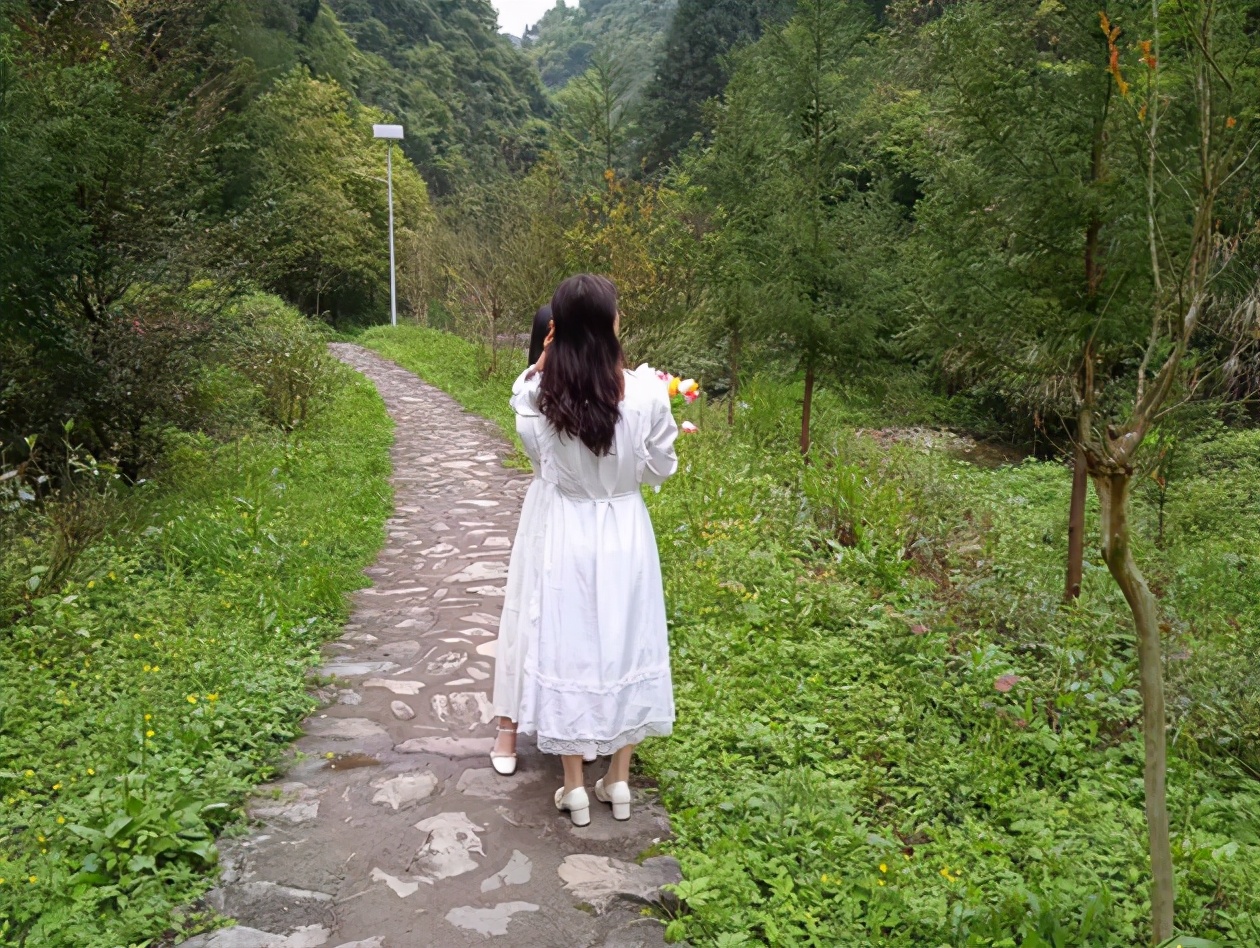 「今日作家」向卫华‖桃花谷(散文)