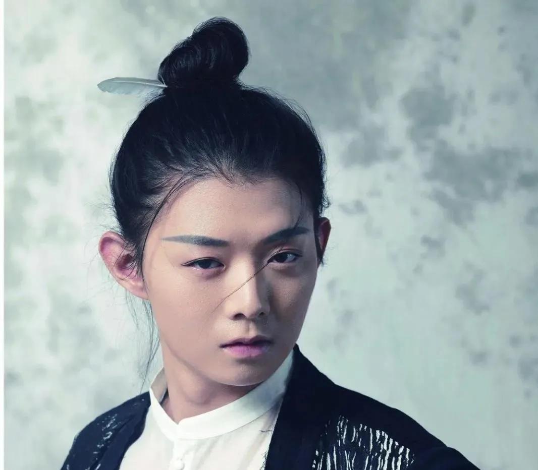 知名男星被曝丑闻,当红男明星被爆丑闻