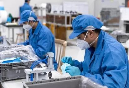 五菱改造生产线生产口罩,五菱改建生产口罩