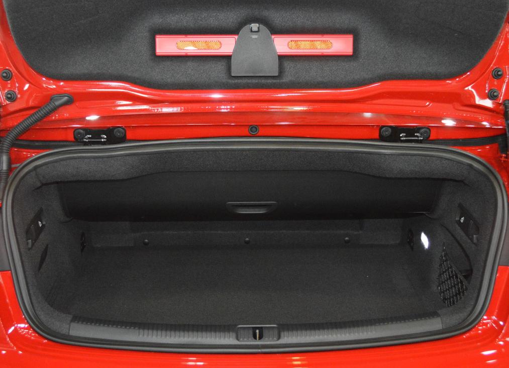 年轻人不一定选野马,这奥迪也能撩妹,7.2秒破百,价格却少了3w+