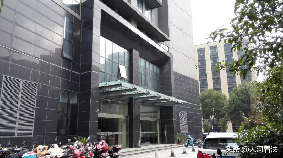 投资5万每天返利300的骗局叫什么,投资5万被骗后续