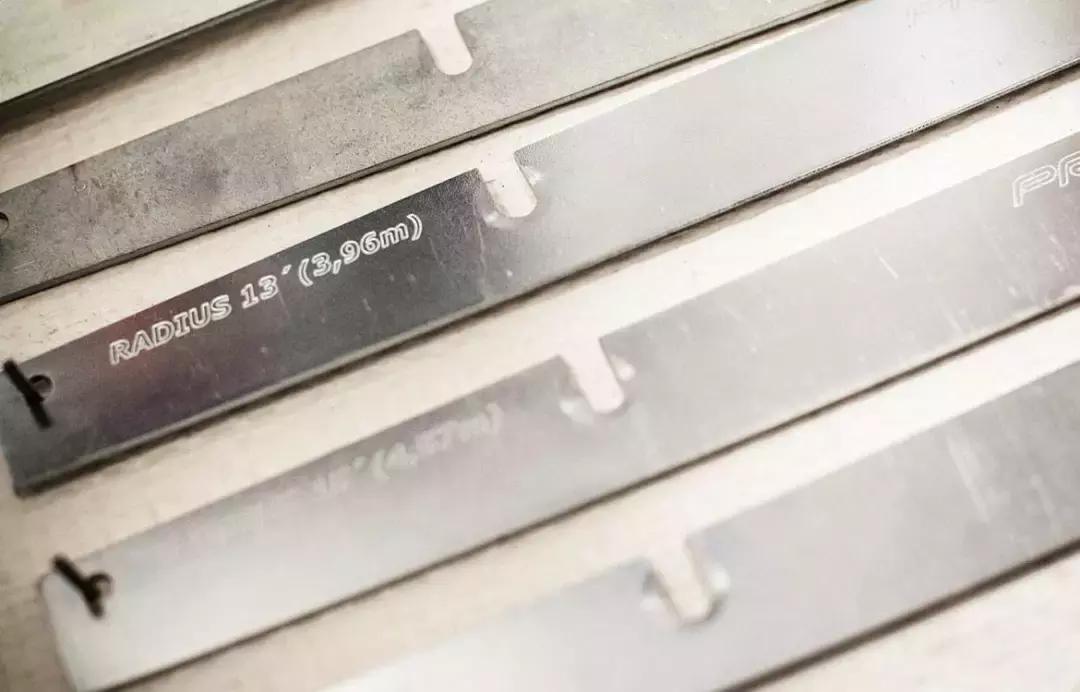 冰球鞋冰刀开刃,冰球鞋冰刀是用什么钢制成的