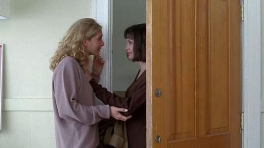 蕾丝、吸毒、得艾滋的她,才是美国第一个超级名模