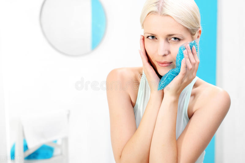 做了根管治疗两年后牙齿痛怎么办,牙齿出血要做根管治疗吗