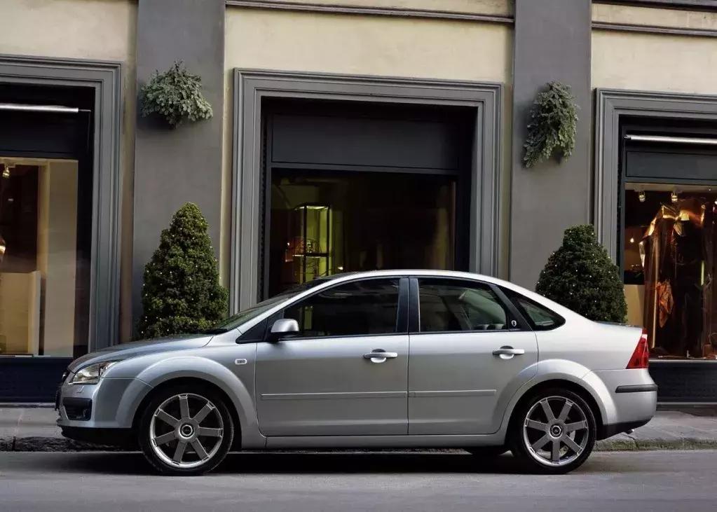 为什么大家都不买美股,二手福克斯建议买不买