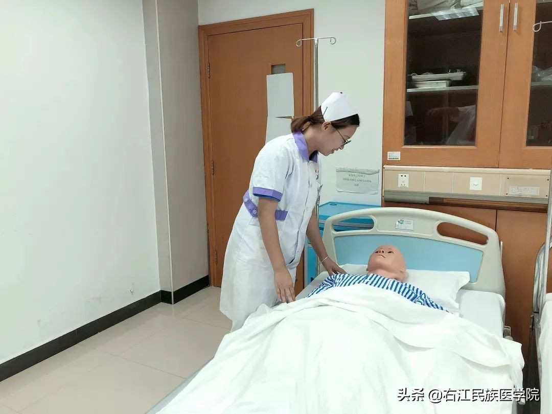 右江民族医学院护理专业,右江民族医学院各专业排名