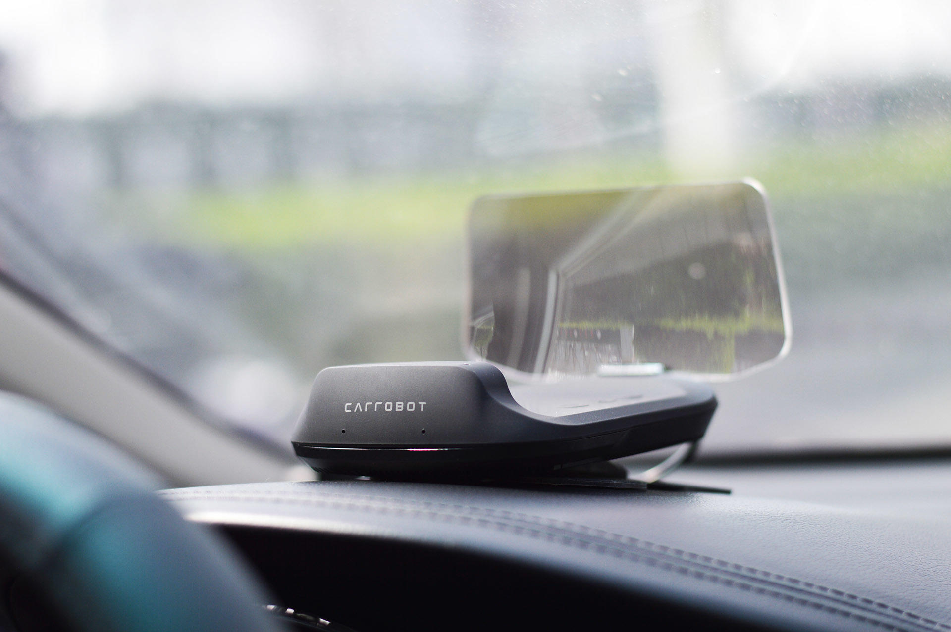 车萝卜hud智炫版和蓝牙版啥区别,车萝卜hud蓝牙版与智炫版区别