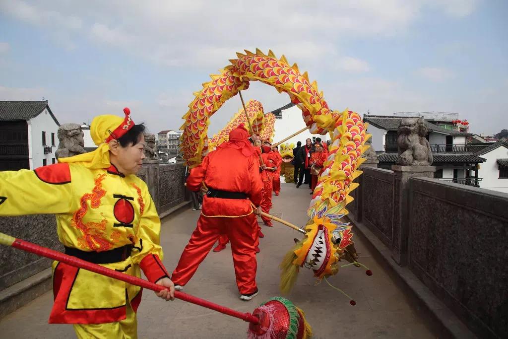 年味儿当地的习俗,全国各地的春节习俗大盘点