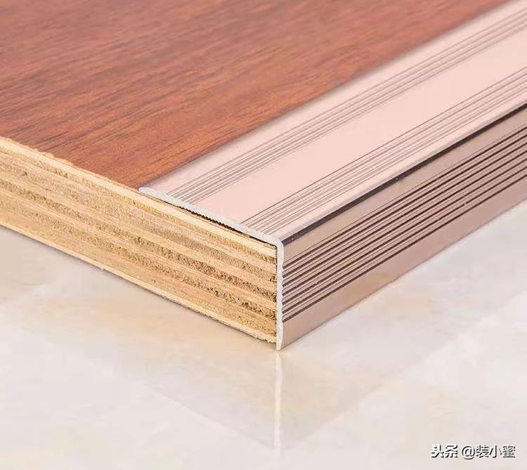 过门石铜扣条,过门石扣条效果图