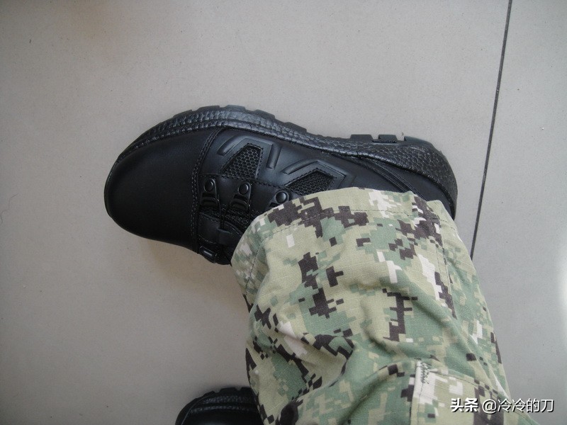 龙牙高帮战术靴夏季,军靴有多舒服