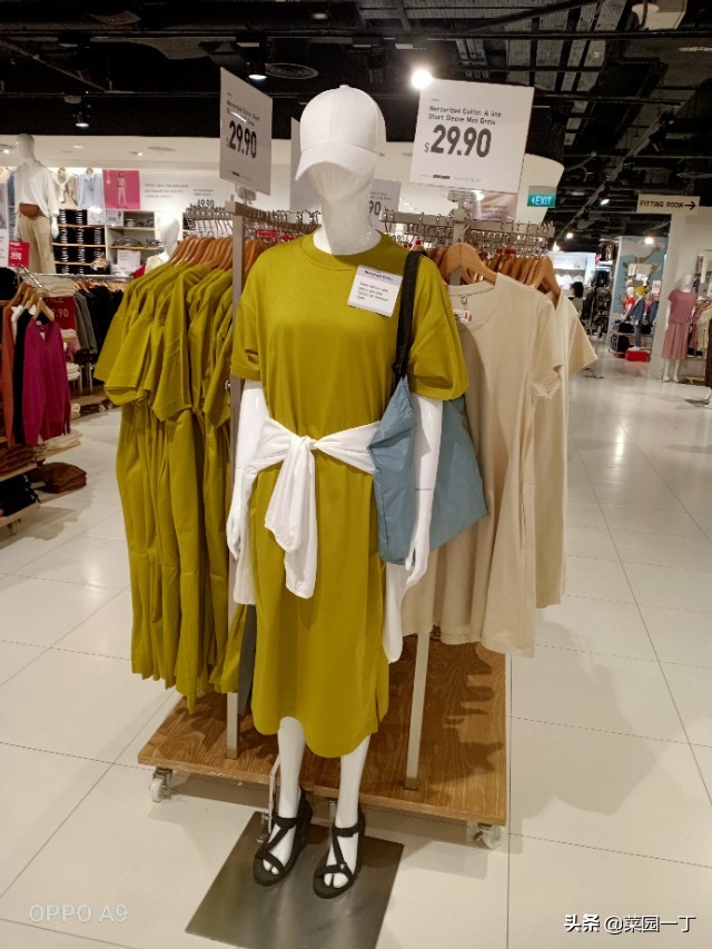 带你去逛优衣库,逛商场必去优衣库