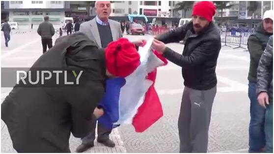 因为太像闹出国际笑话，这些旗帜你真的分得清楚吗？