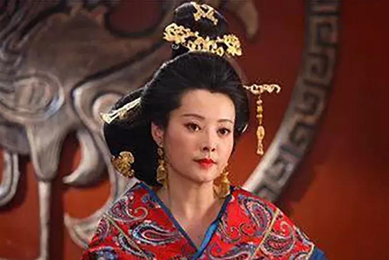 为什么说王莽是一个穿越者,王莽是不是一个穿越者