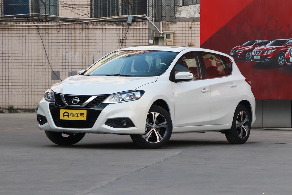 国产最美两厢车长安逸动xt,长安汽车第二代逸动xt