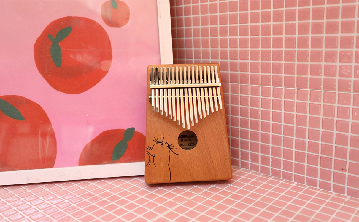 拇指琴初学最适合弹什么,初学者如何使用拇指琴