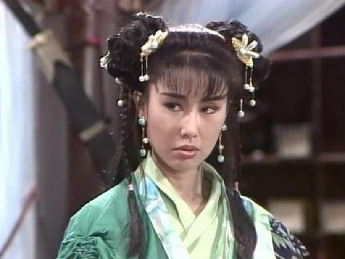 新白娘子传奇：剧中贵为状元夫人的碧莲，现实里被骗财骗色