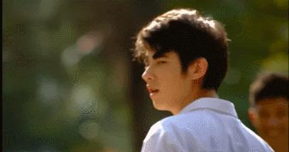 白衬衫在男生身上,为什么会有这么大的魅力?