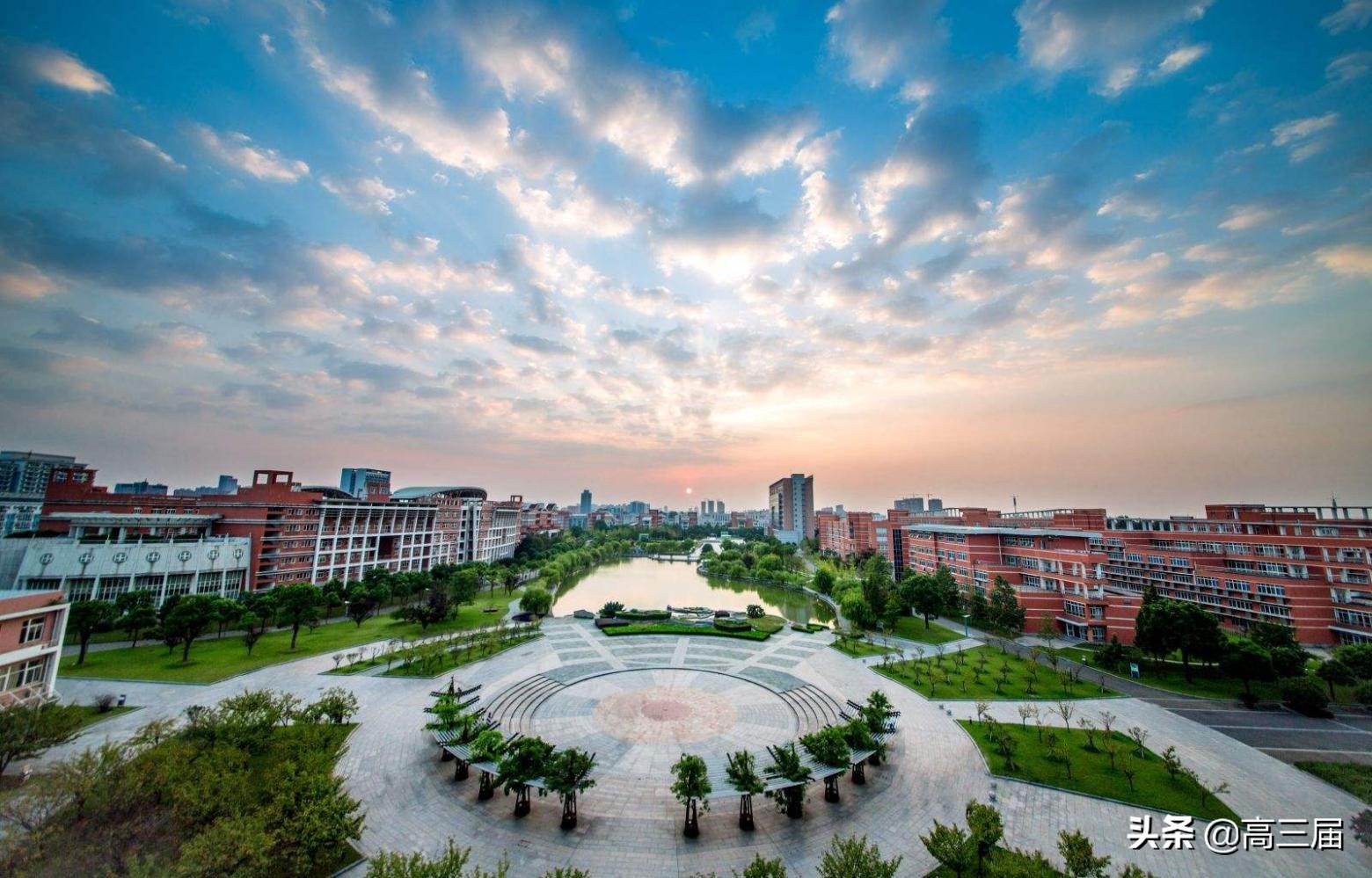 中南大学十大难就业专业排名,十大最难就业专业权威排行榜