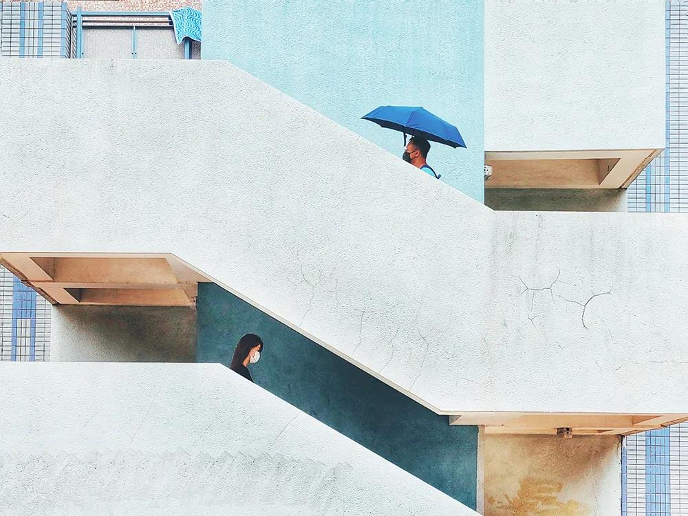 拍摄构图一般用几分法构图,三分构图和中心构图的区别