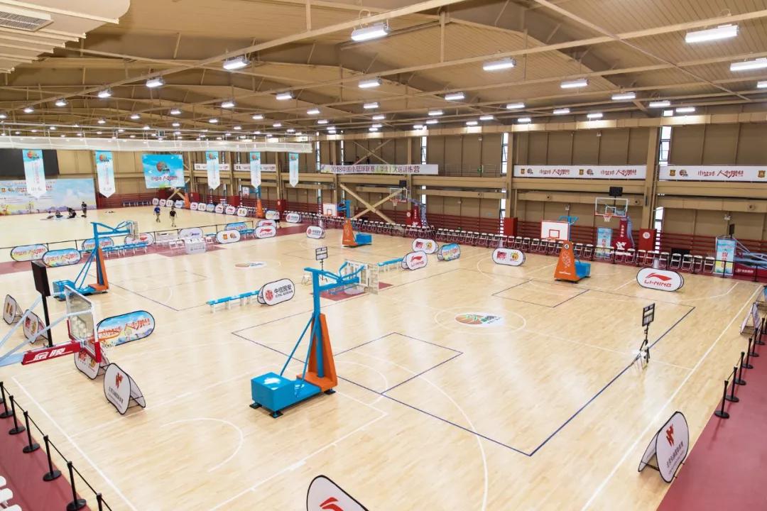 什么？小篮球都不知道，你还好意思说自己是篮球迷吗？