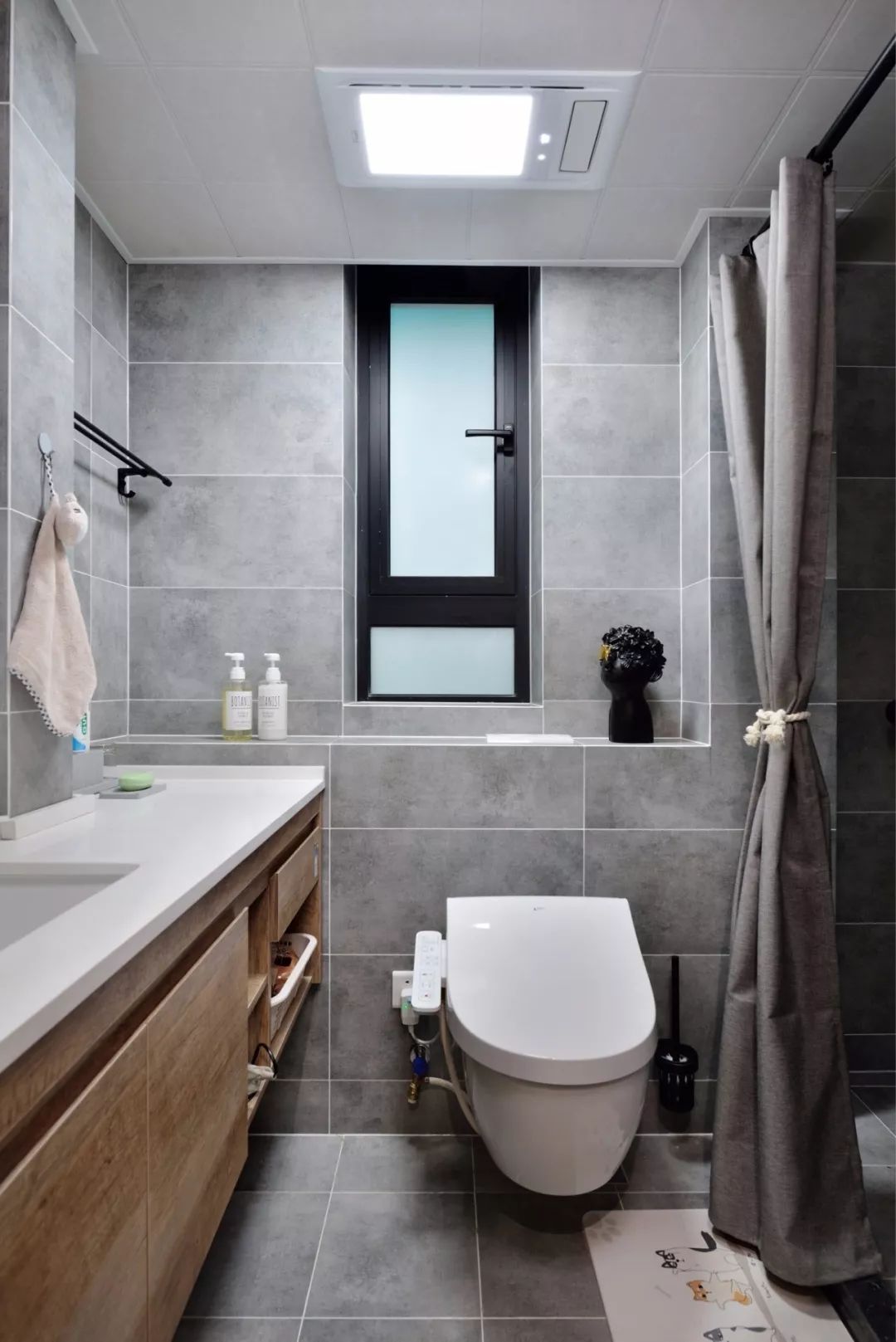 壁挂式马桶卫生间预留尺寸,什么样的卫生间适合壁挂马桶